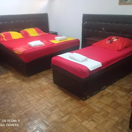 Boutique 84 בית הארחה 3*